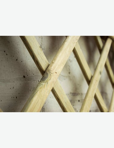 Cremona - Sichtschutzwand aus Holz - detail