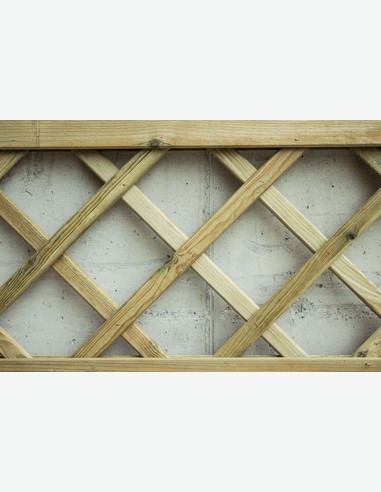 Cremona - Sichtschutzwand aus Holz - freigestellt 2