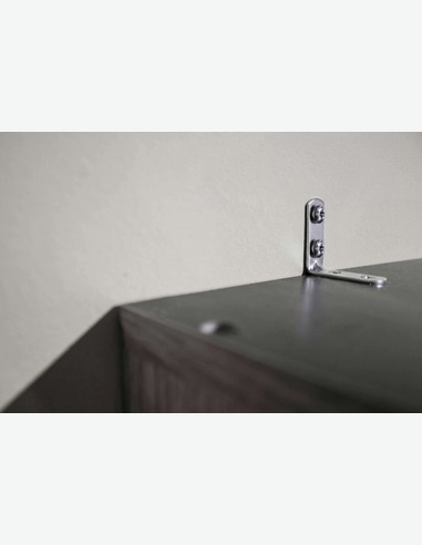 Armadi anta battente