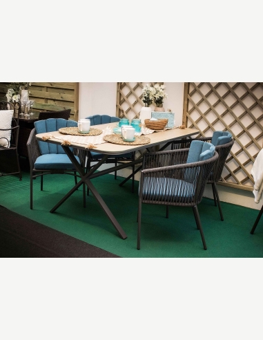 Tavoli da giardino e da esterno