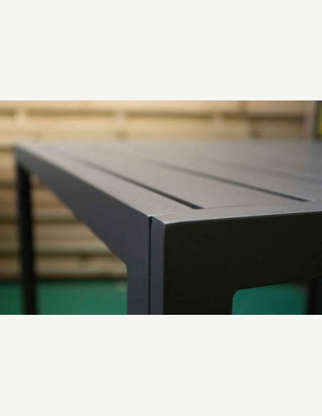 Tavoli da giardino e da esterno