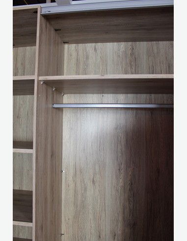 Armadi anta scorrevole